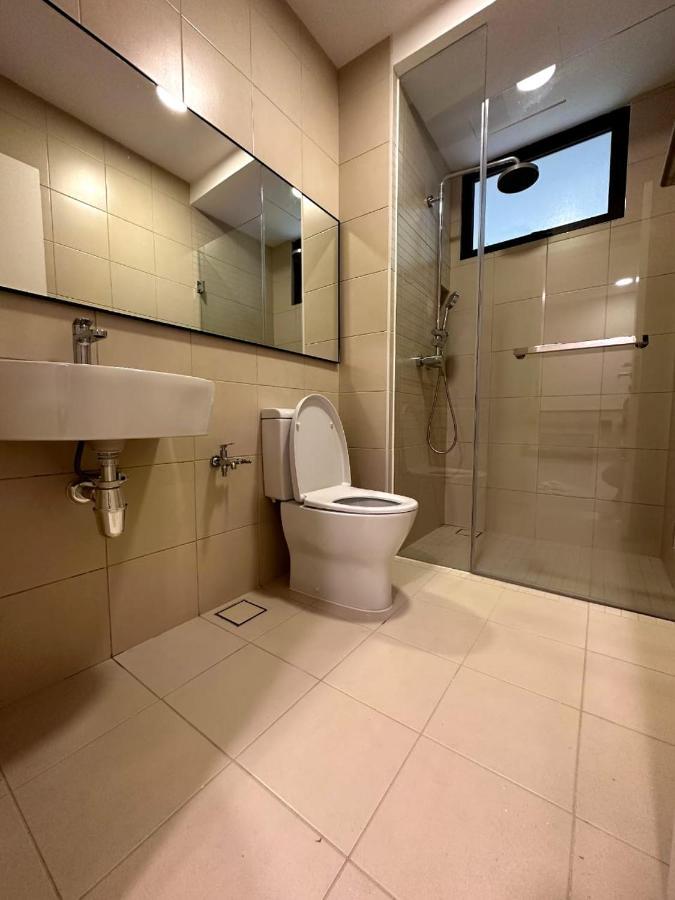 The Apple Premier Condo Three Bedroom In Melaka Экстерьер фото
